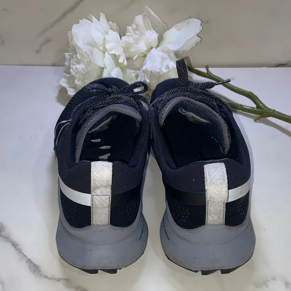 Nike Pegasus 4 Trail Sneakers Black and Gray Trail Shoes Size 9 - Picture 6 of 17